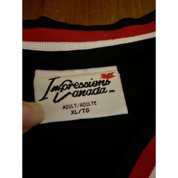 Canada Men’s Hockey XL Hoodie Black Red Long Sleeve - Picture 3 of 7